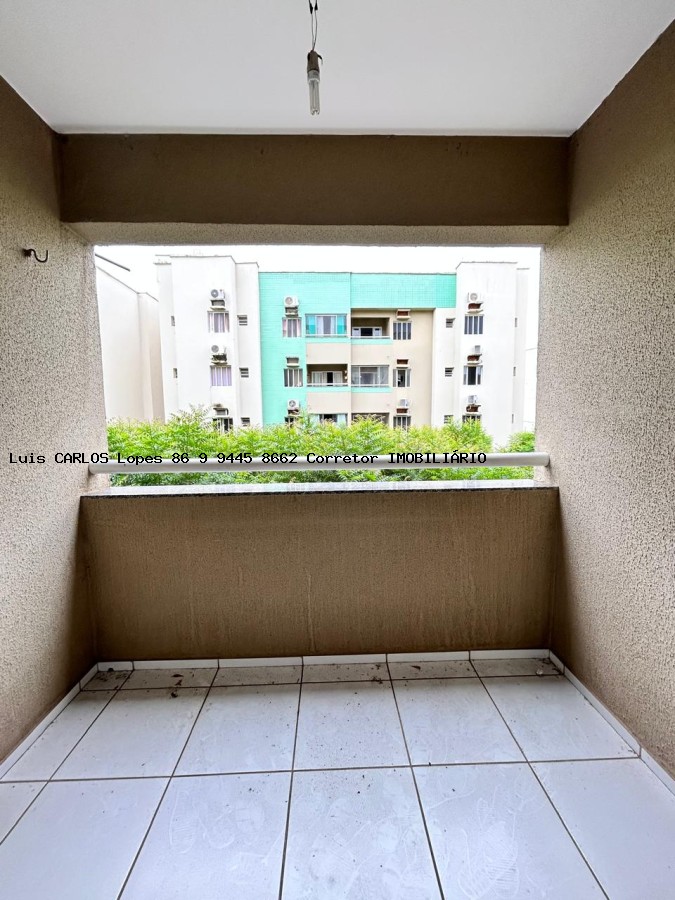 Apartamento à venda com 3 quartos, 77m² - Foto 2